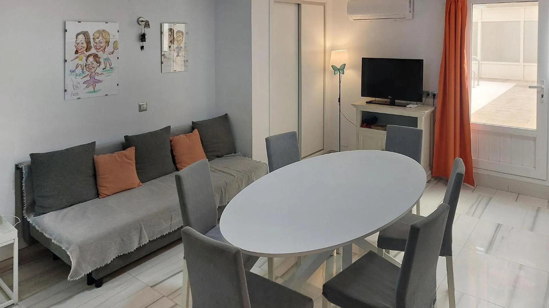 Cozy Apartment In Torremolinos With Wifi
